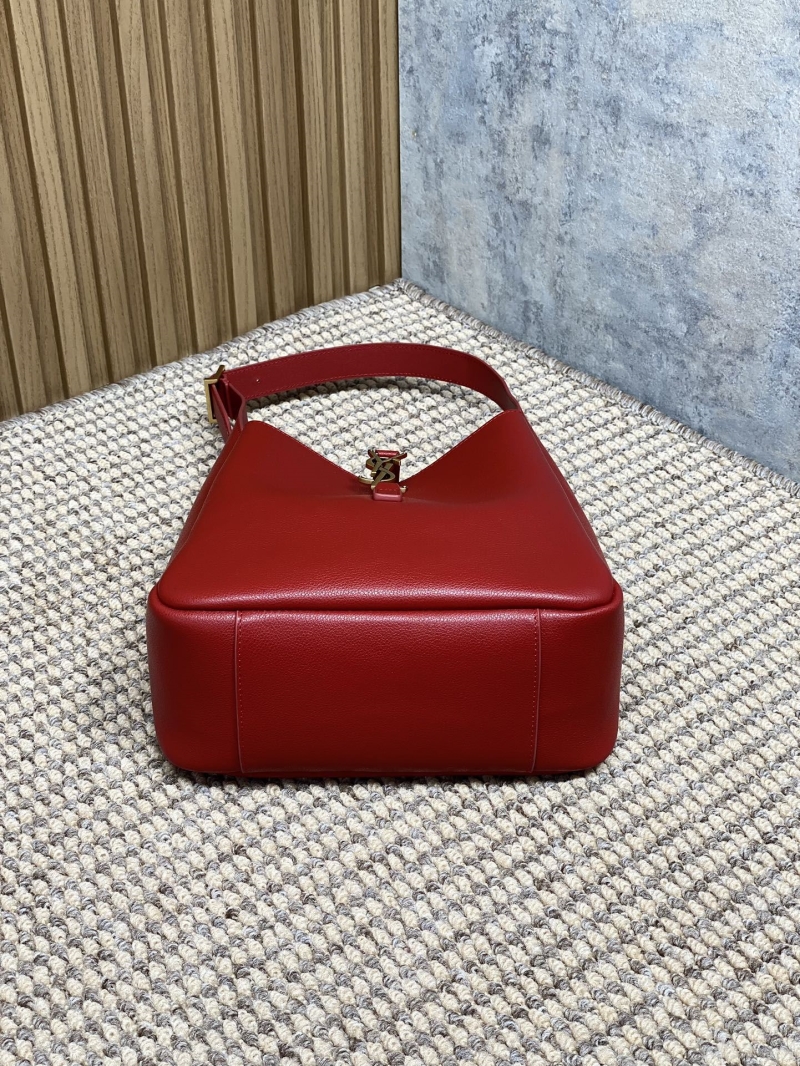 Y51 hobo bags